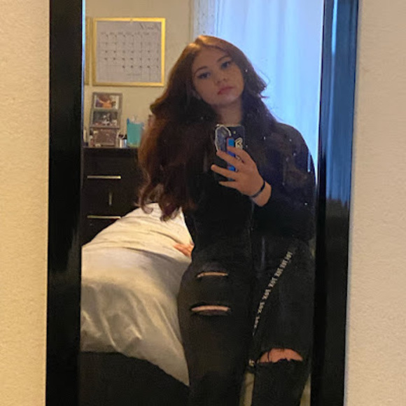 Meet your Posher, Juno - Picture 1 of 1